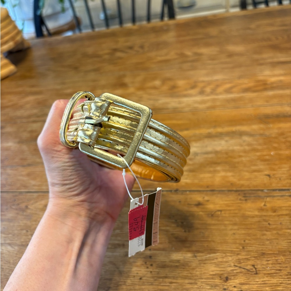 NEWw/TAG -Vintage Glam Maximalist Gold Tone Leather Belt